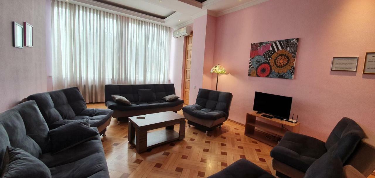 Apart-Hotel David Tbilissi Extérieur photo