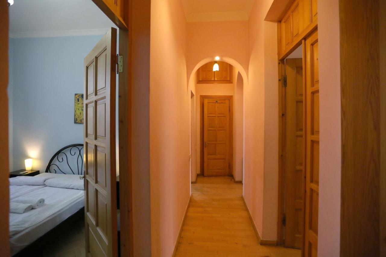 Apart-Hotel David Tbilissi Extérieur photo